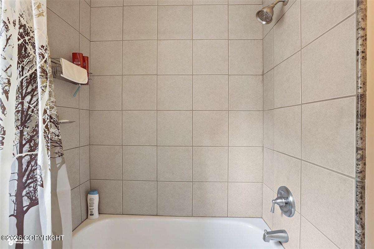 5220 Swallow Drive Property Photo 42