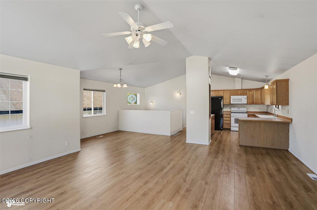 8934 Birch Park Circle Property Photo 7