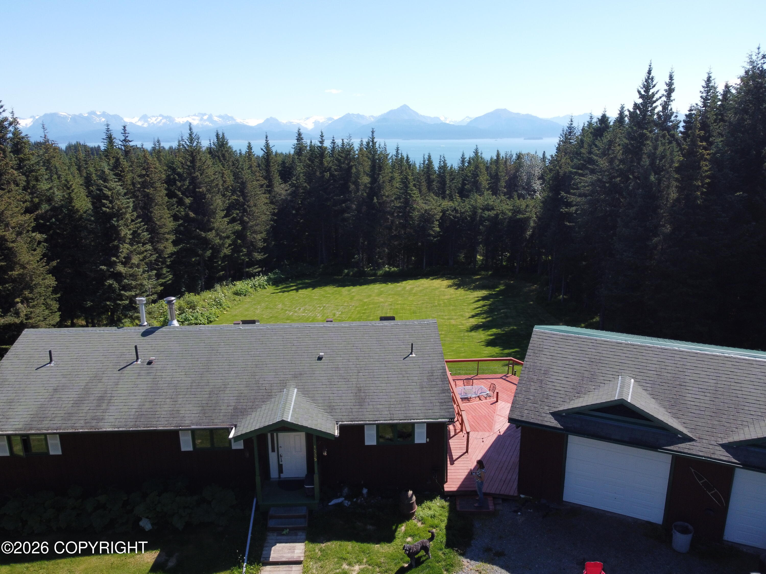 1535 Lincoln Drive Property Photo 2