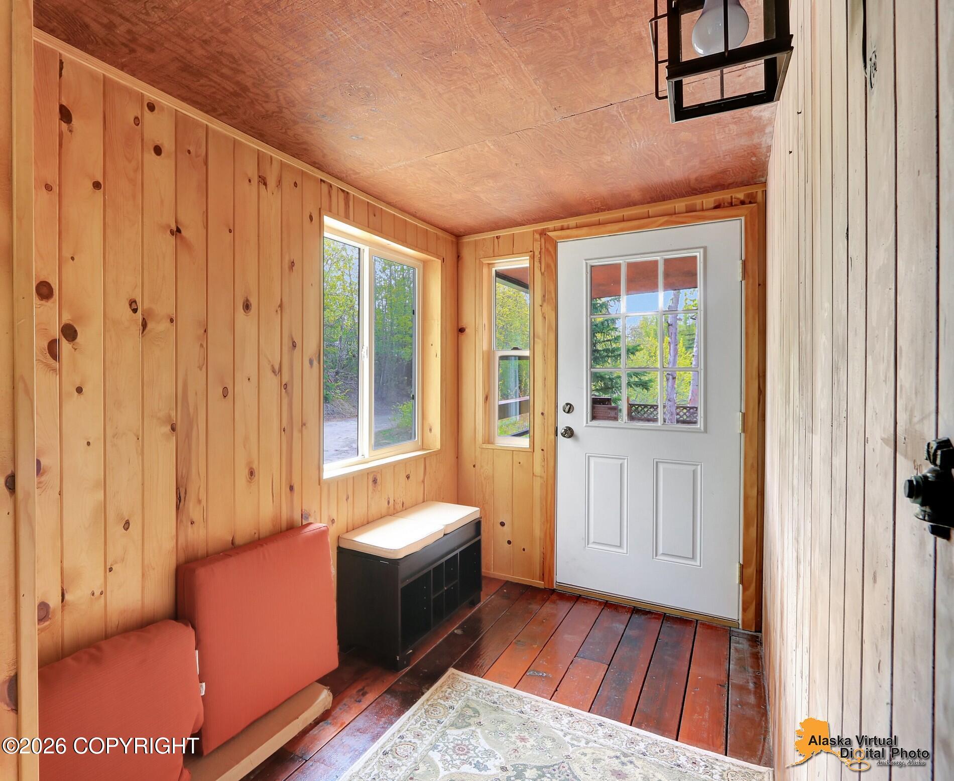 10931 Polar Drive Property Photo 7