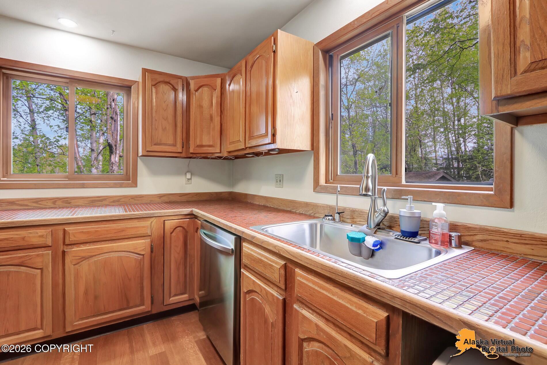 10931 Polar Drive Property Photo 11