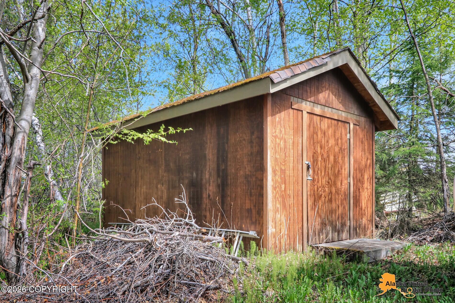 10931 Polar Drive Property Photo 60