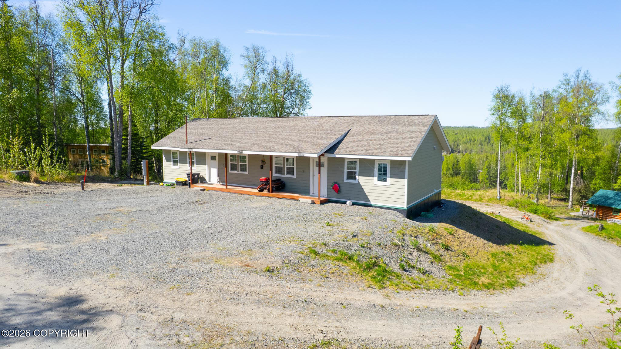 38522 Birch Hill Drive Property Photo 1