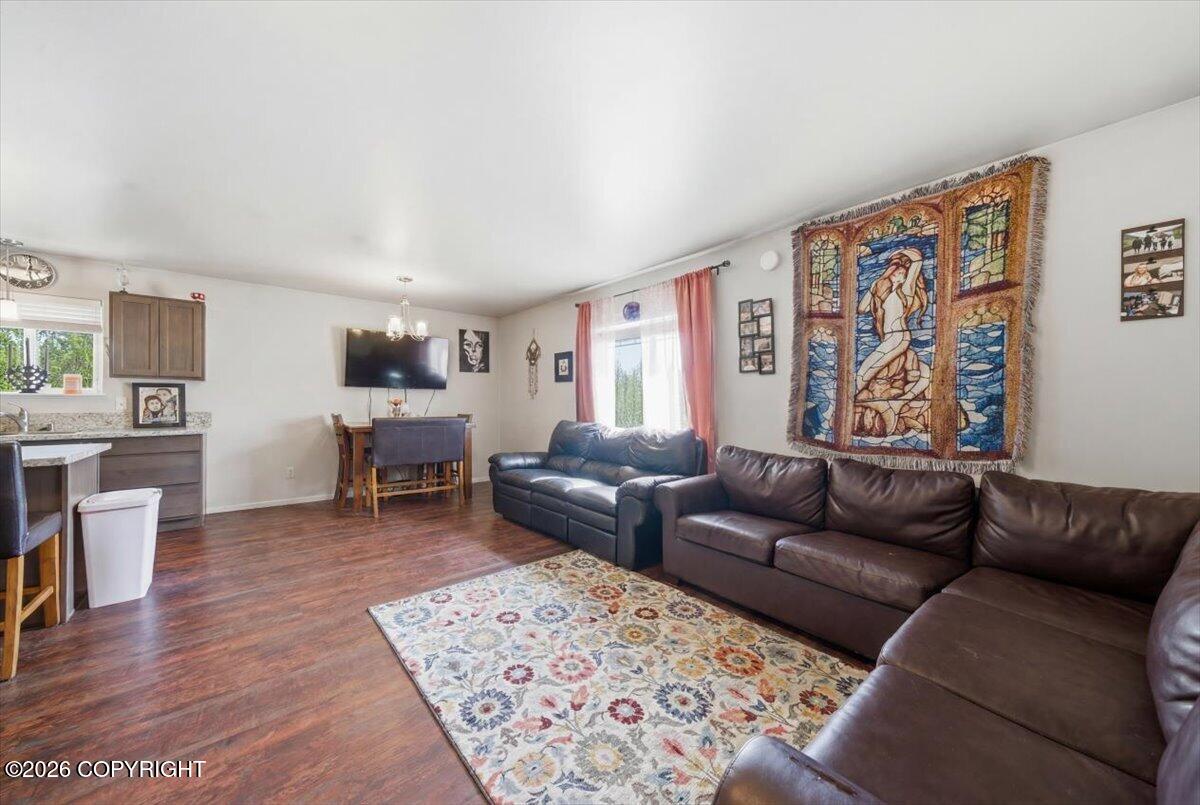 4565 W Overby Street Property Photo 10
