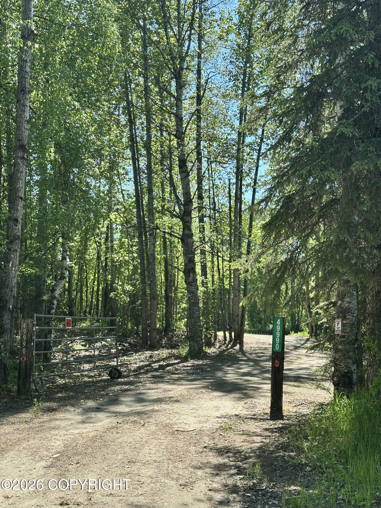 49990 S Resolute Drive Property Photo 7