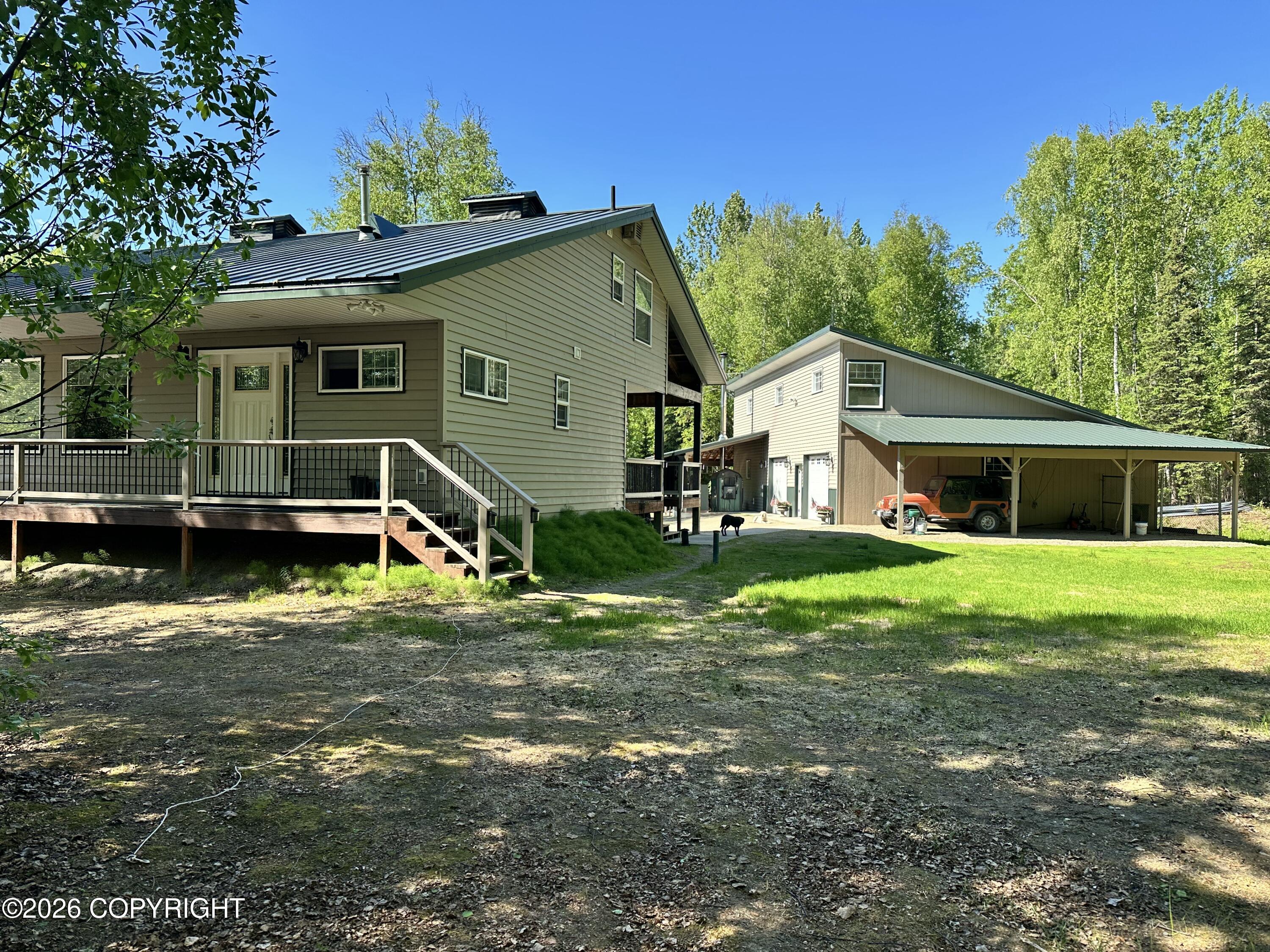 49990 S Resolute Drive Property Photo 11