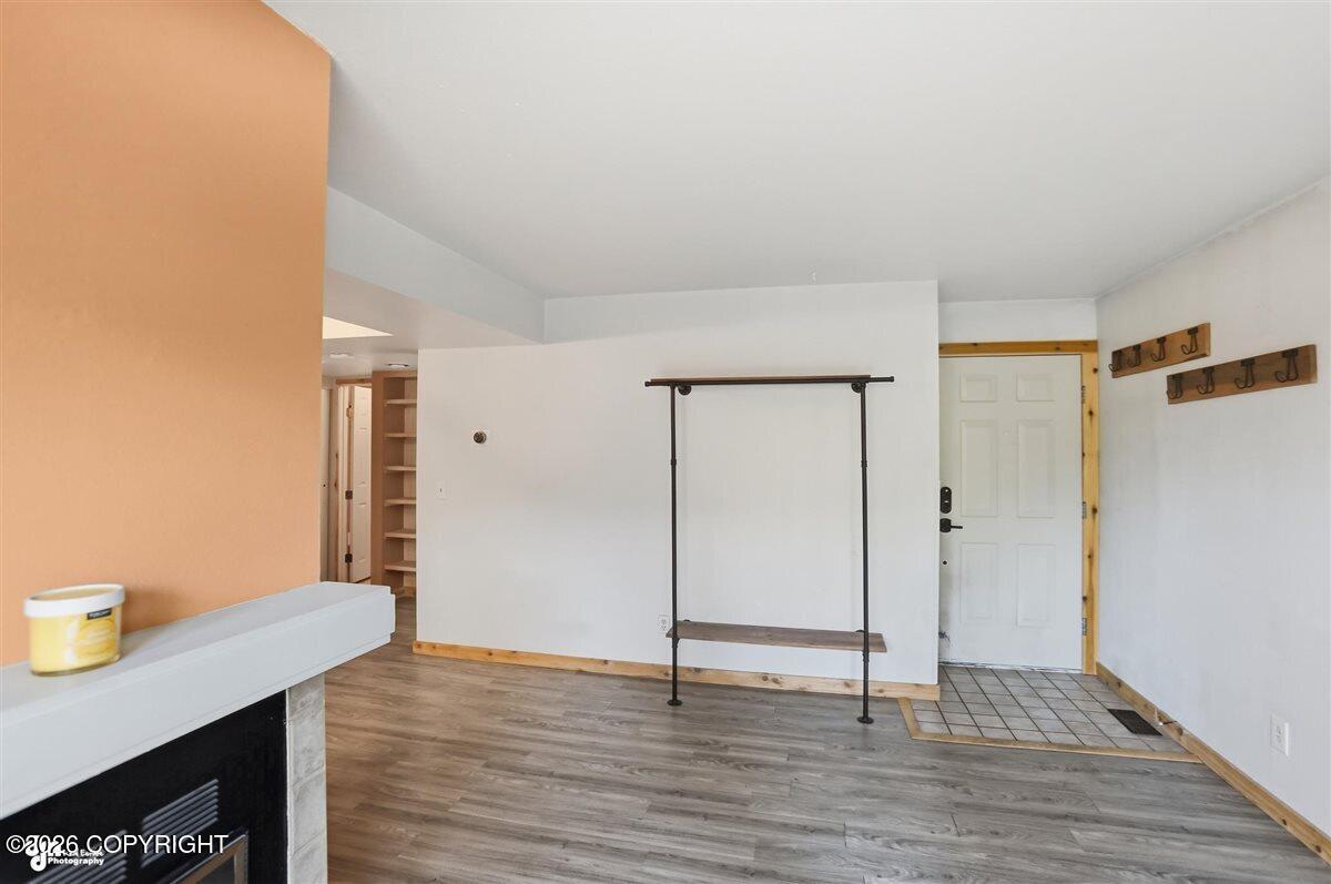 7436 Foxridge Way #4a Property Photo 3