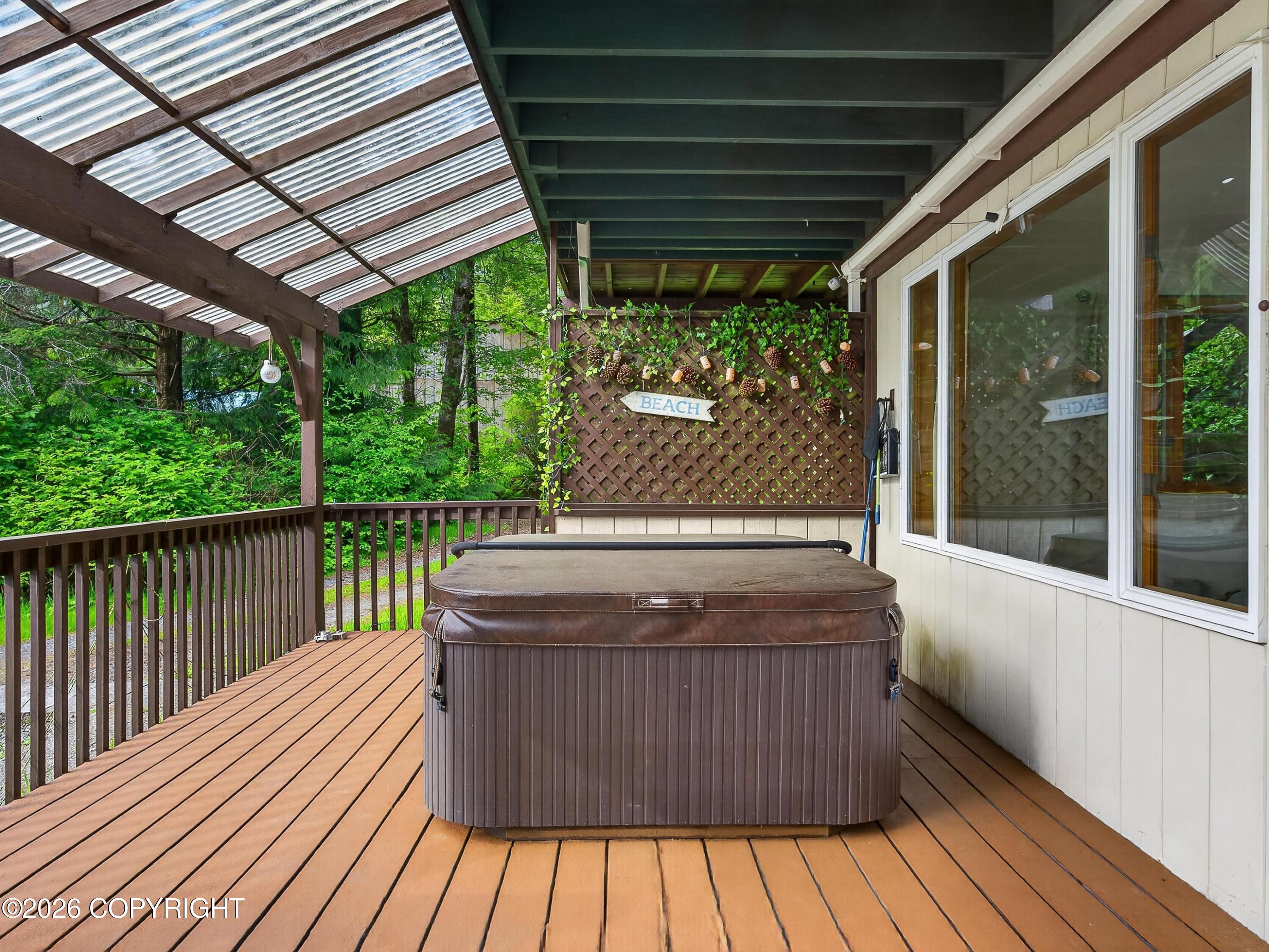 641/643 Sunset Drive Property Photo 27