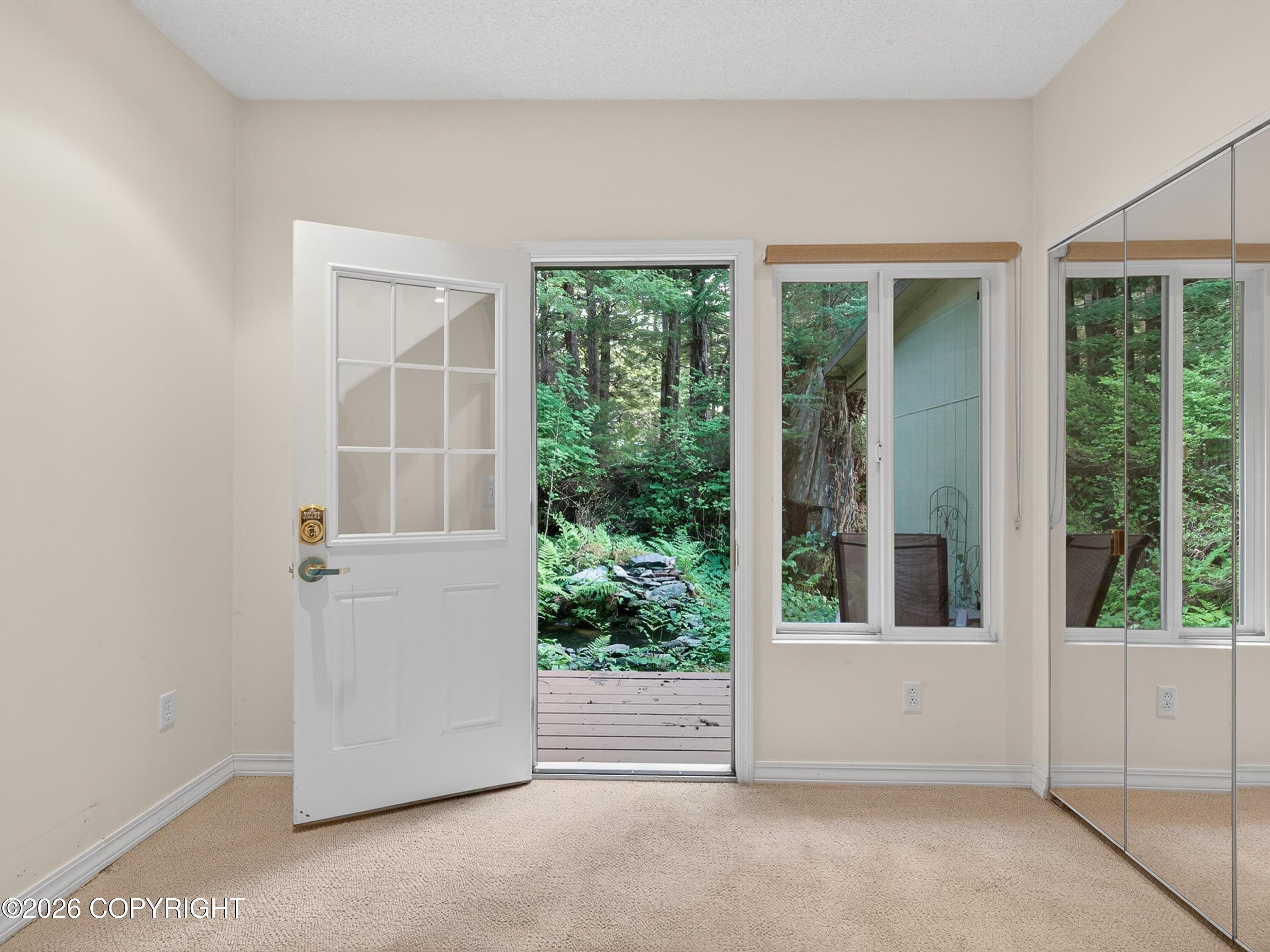 641/643 Sunset Drive Property Photo 30