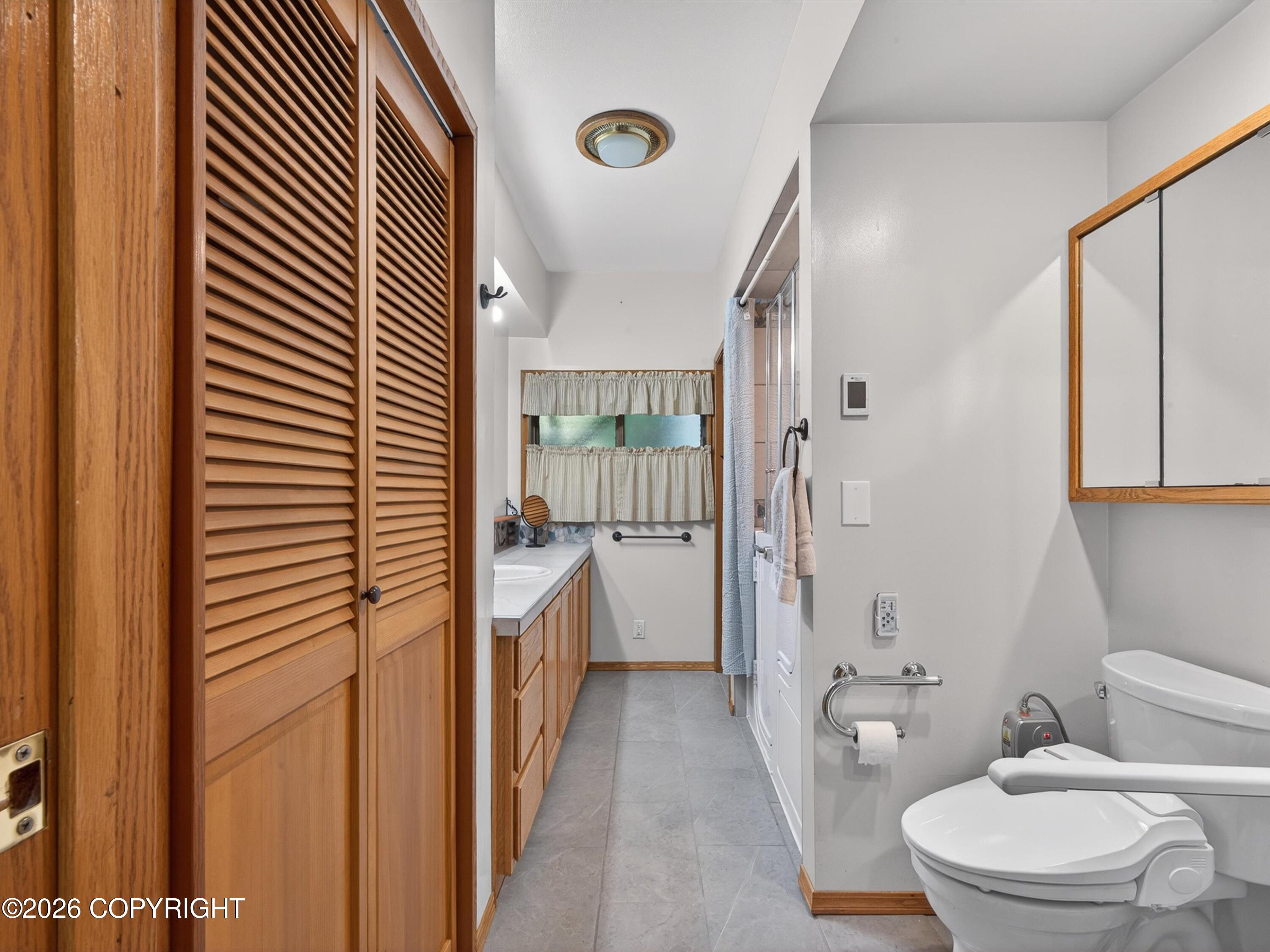 641/643 Sunset Drive Property Photo 33