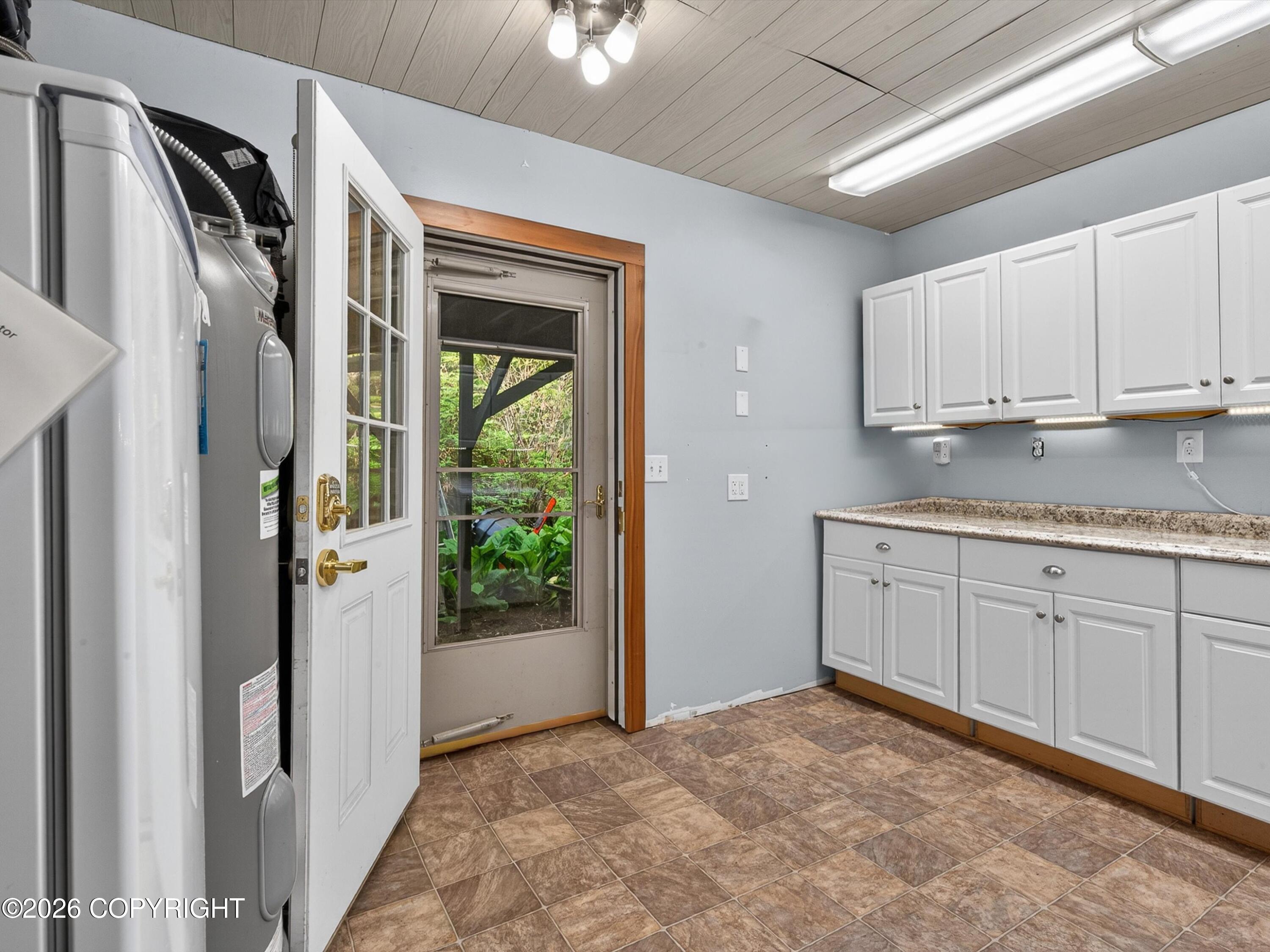 641/643 Sunset Drive Property Photo 42