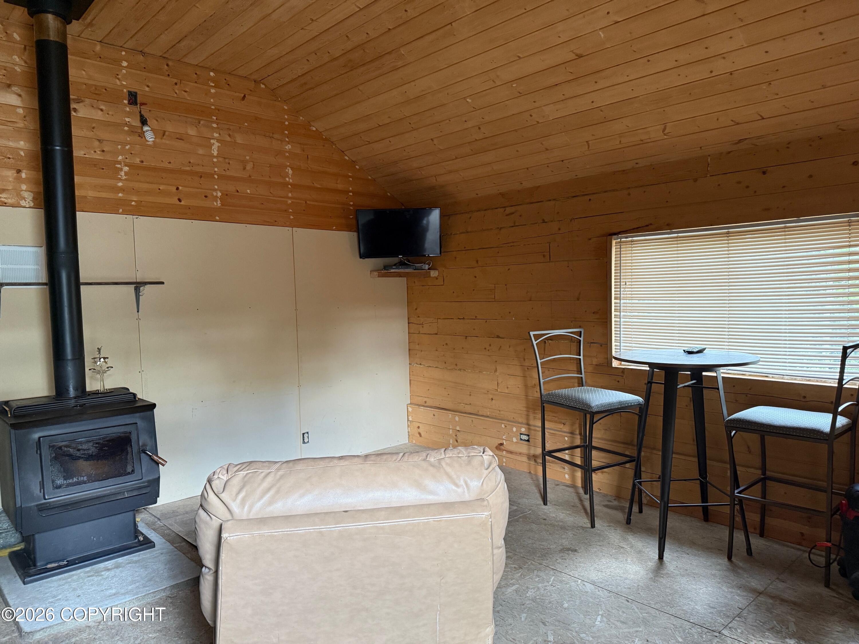 L11-12 Kenny Lake Loop Property Photo 6