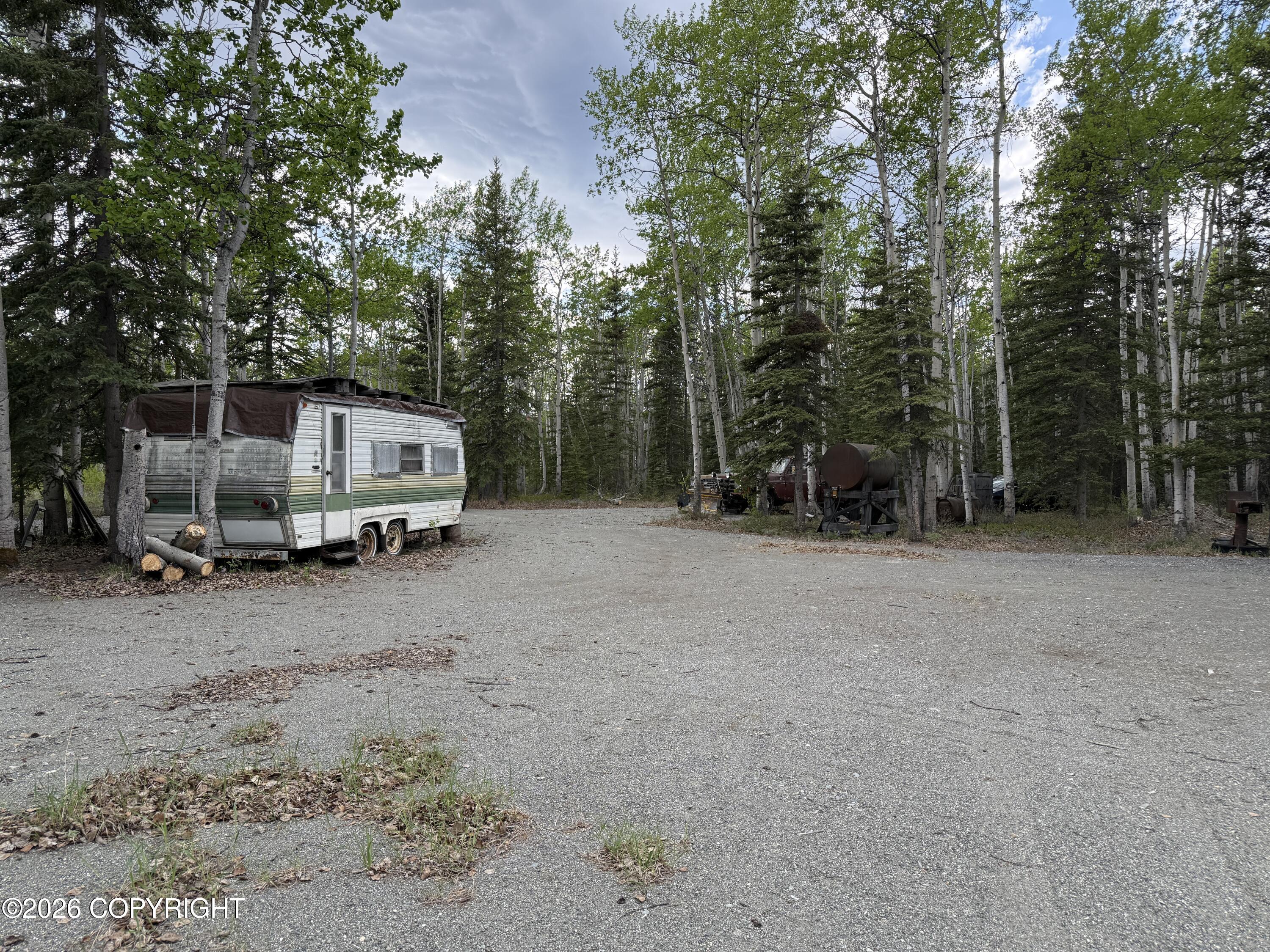 L11-12 Kenny Lake Loop Property Photo 20