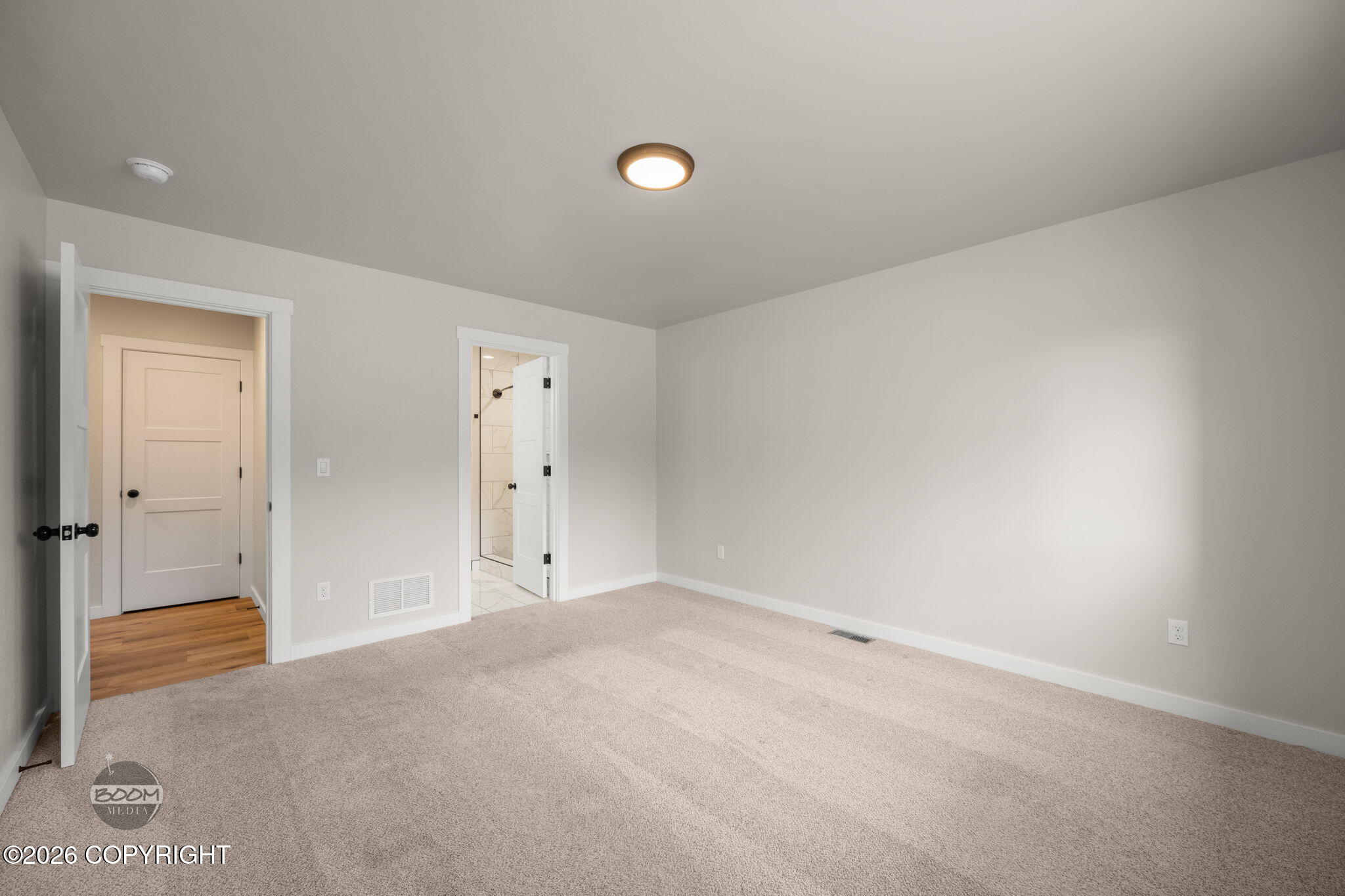 5327 N Suslositna Street Property Photo 35