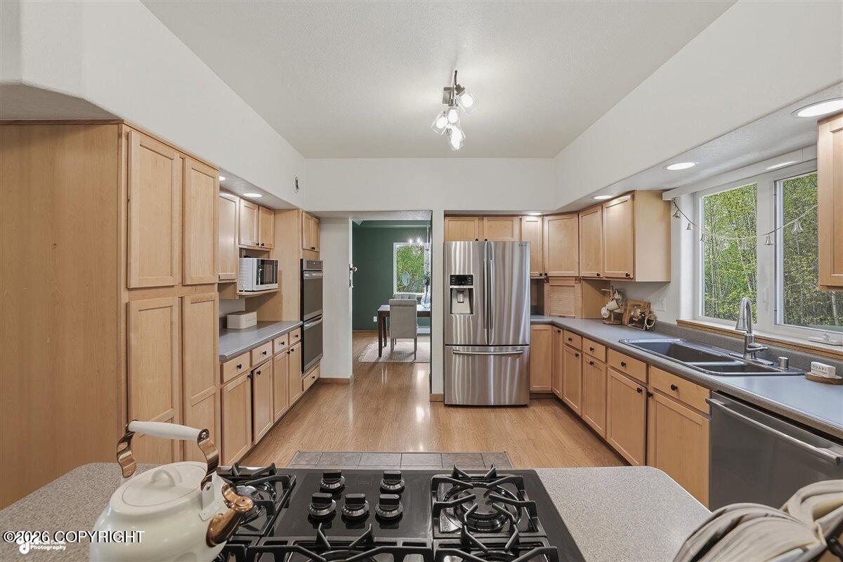 41138 Sutherlin Road Property Photo 8