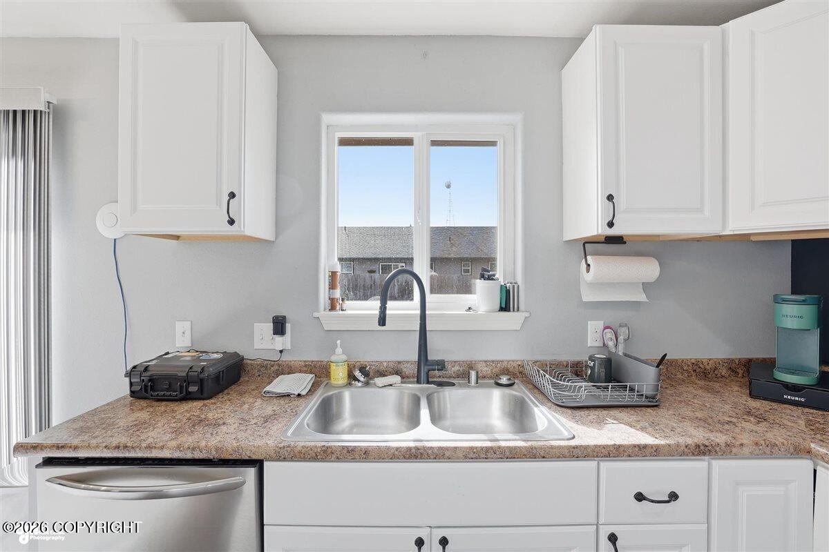 1404 Hedley Drive Property Photo 14