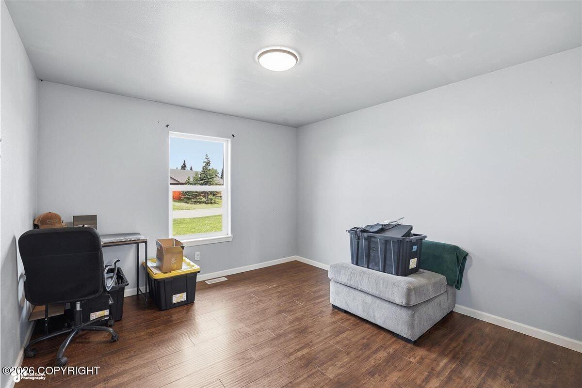 1404 Hedley Drive Property Photo 23