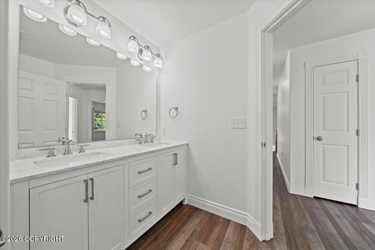 1540 S Badger Road Property Photo 32