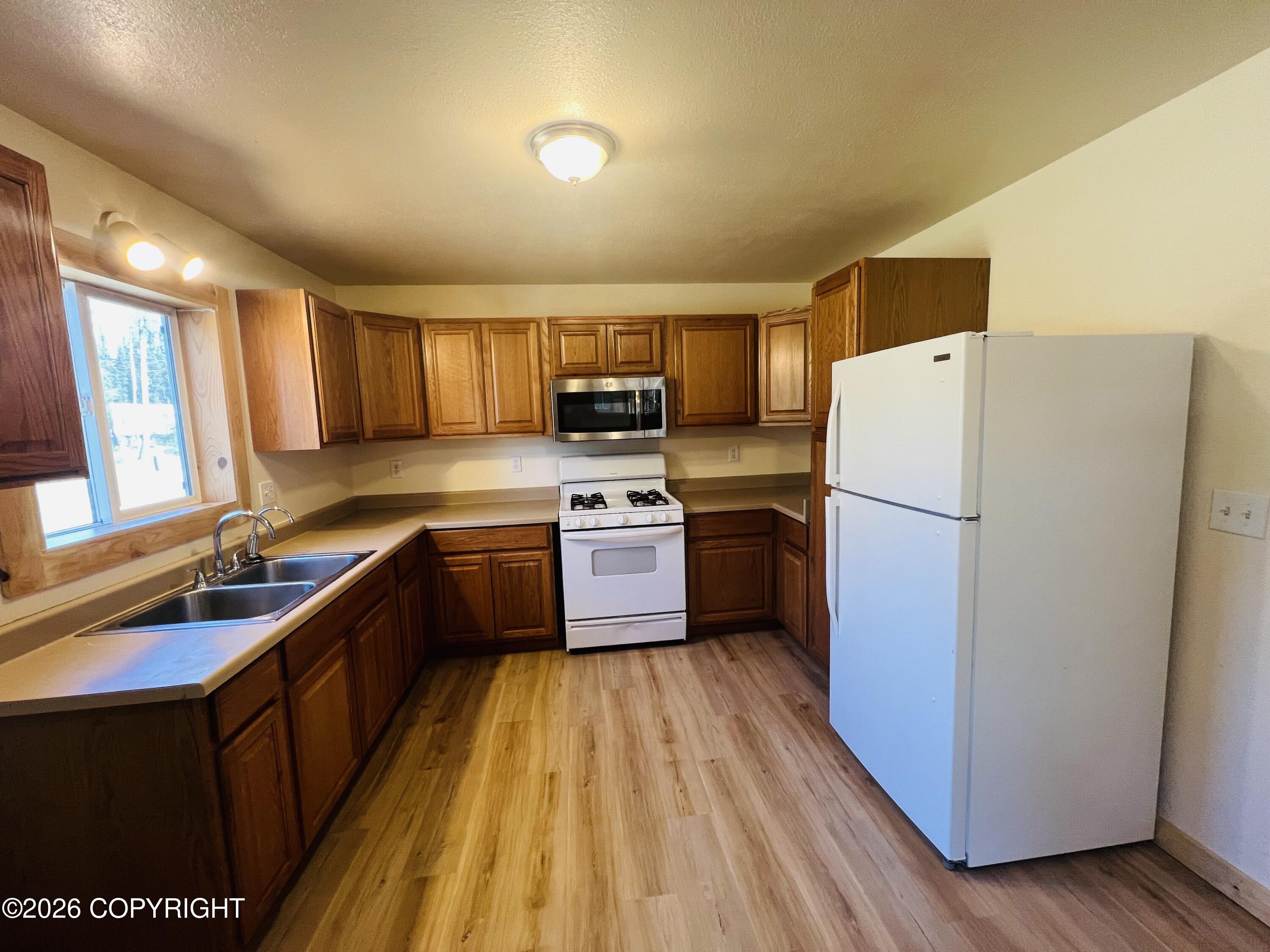 51620 Abram Avenue Property Photo 5