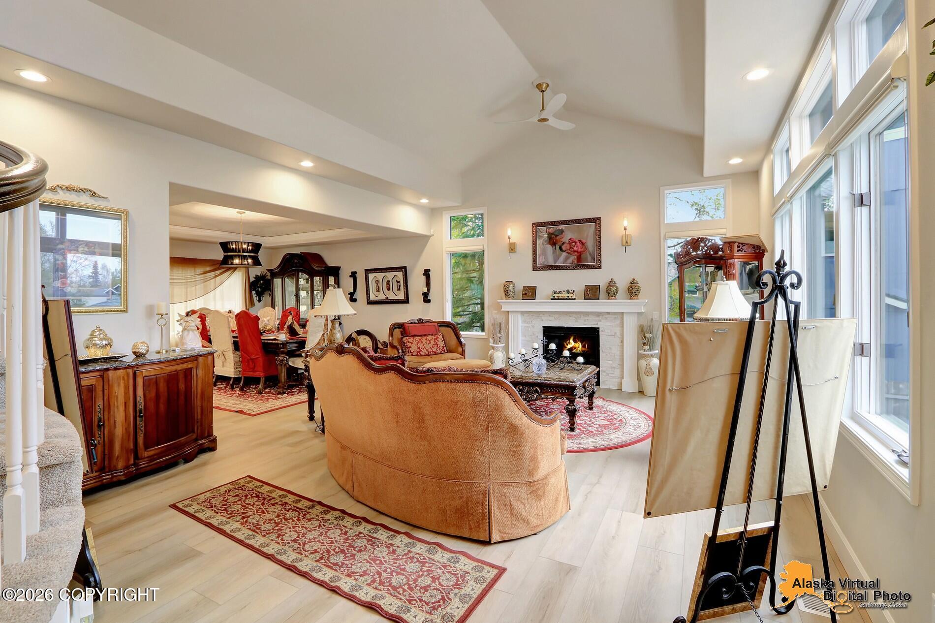 3370 Whiteney Circle Property Photo 8