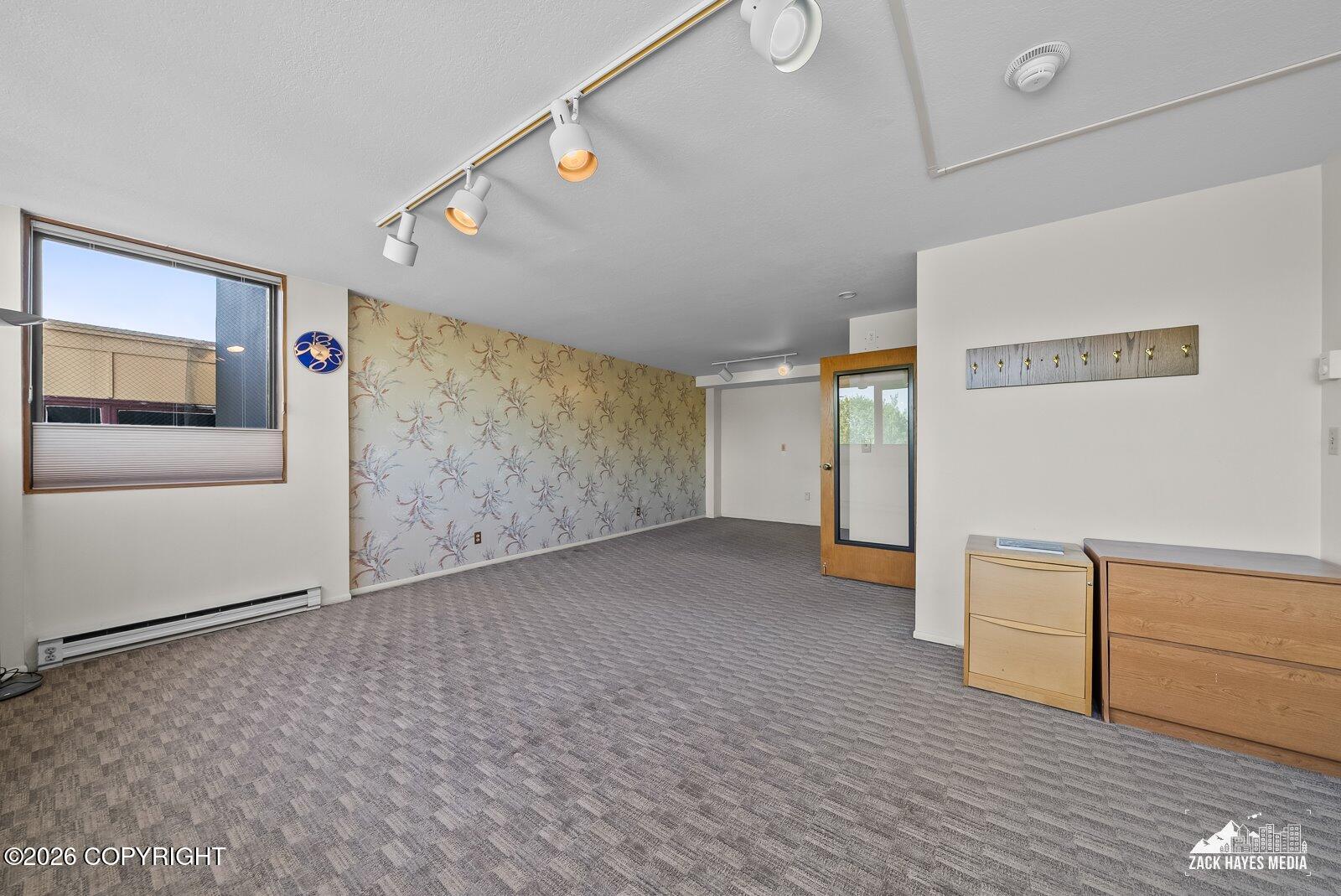 1113 W Fireweed Lane #203 Property Photo 20