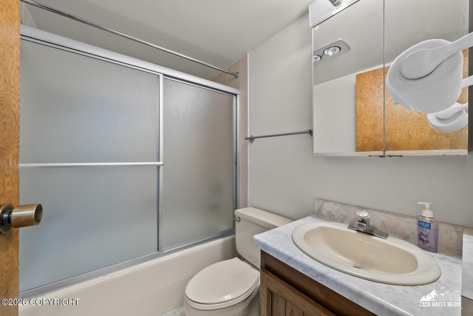 1113 W Fireweed Lane #203 Property Photo 39