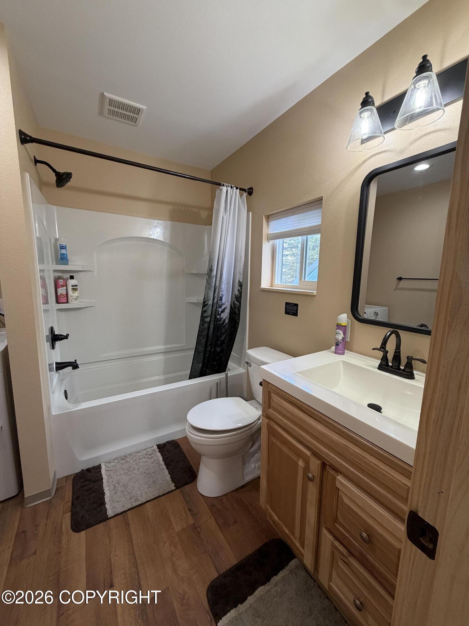 1303 Colonial Drive Property Photo 9