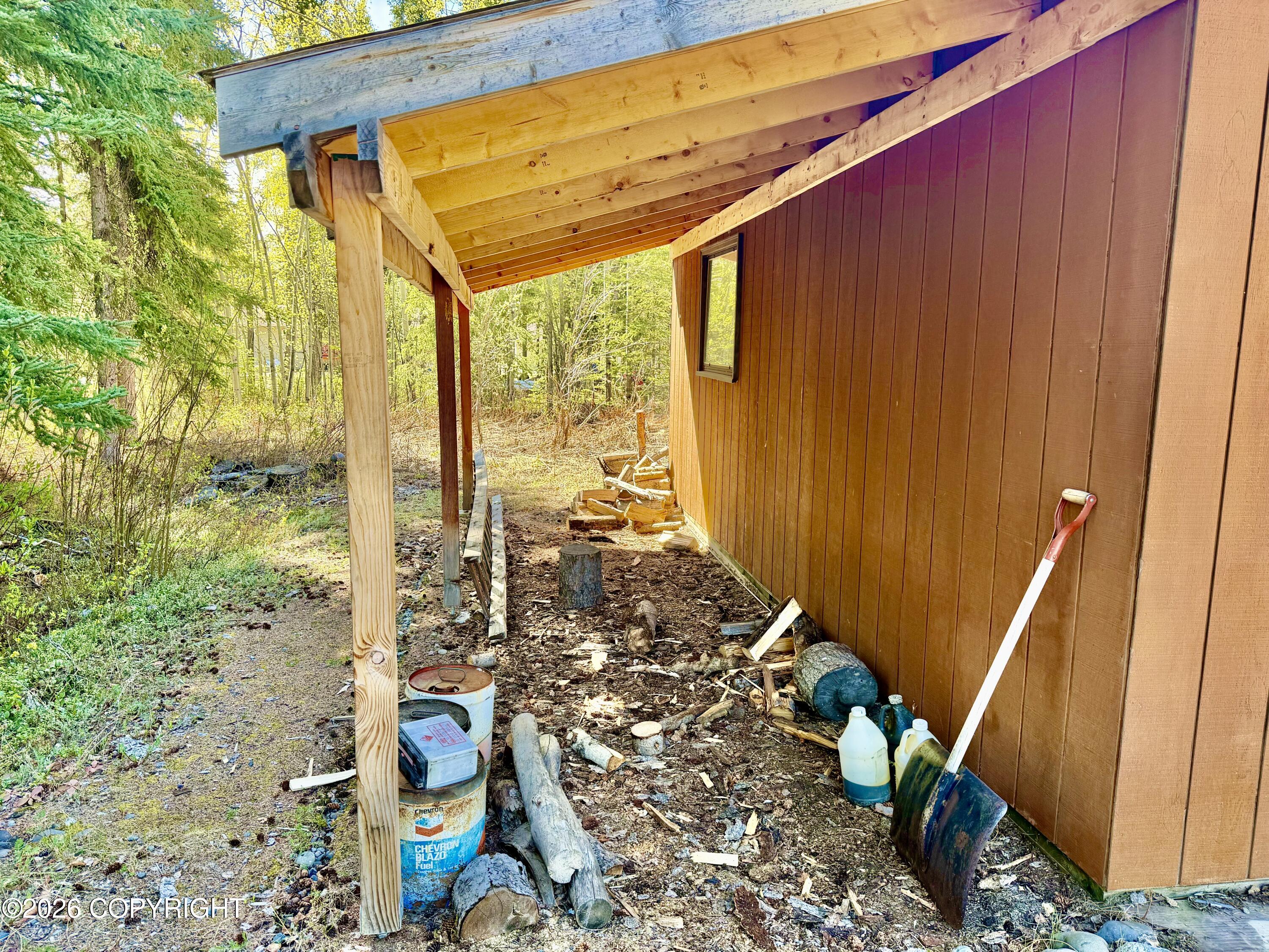 L5 4th Street Property Photo 27