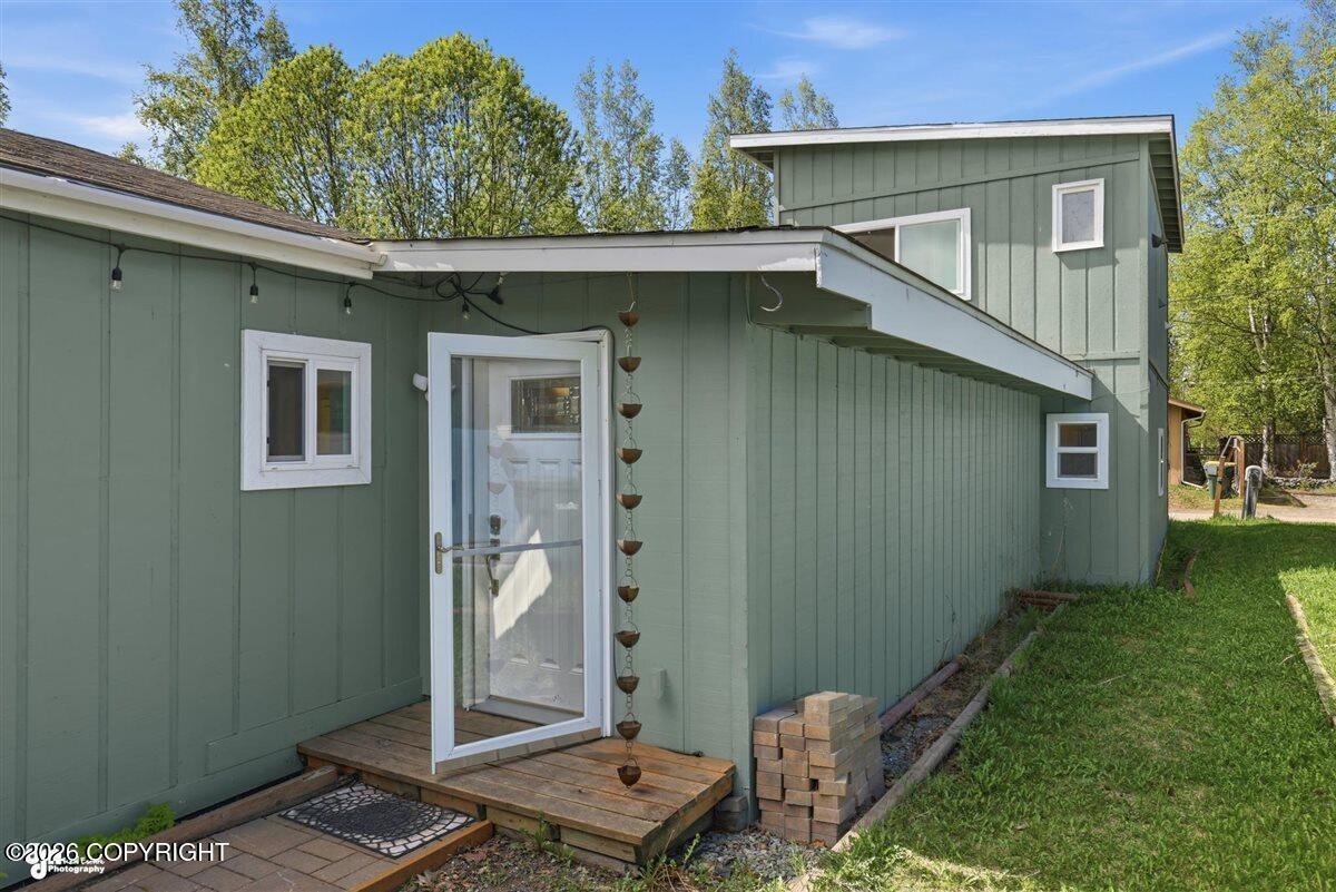4128 Wright Street Property Photo 6