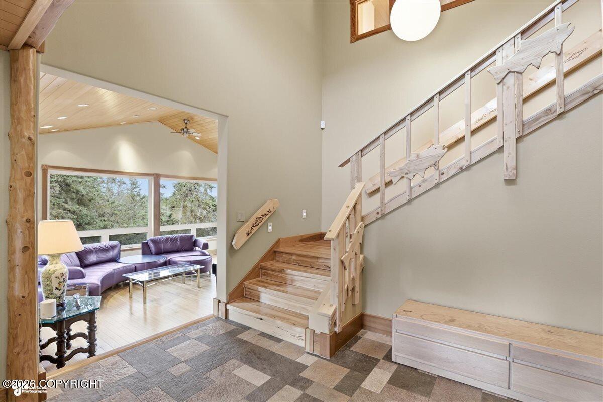 7100 Oline Circle Property Photo 4