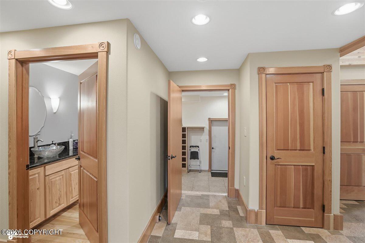 7100 Oline Circle Property Photo 28