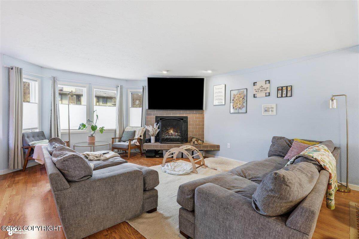 320 E Dowling Road #7 Property Photo 1