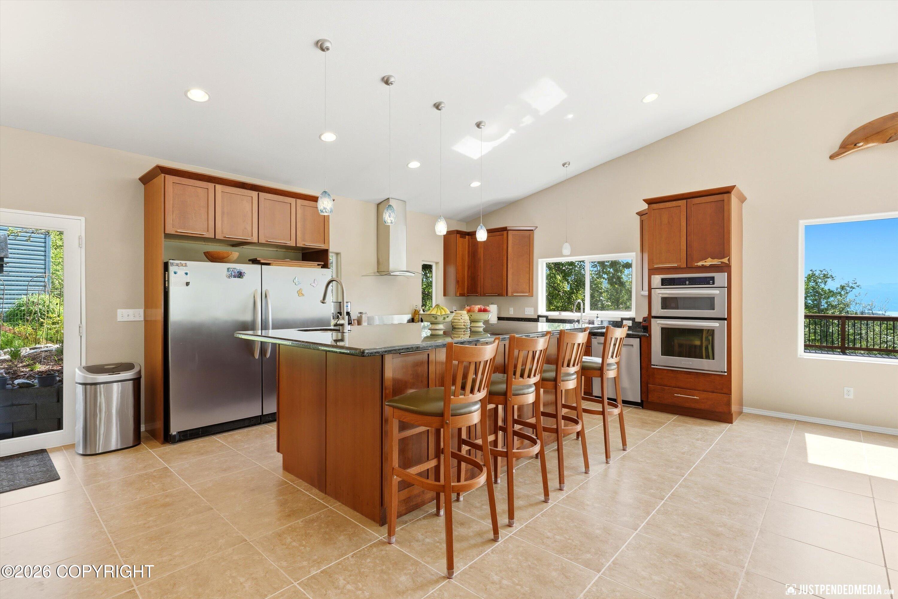 5820 De Armoun Road Property Photo 6