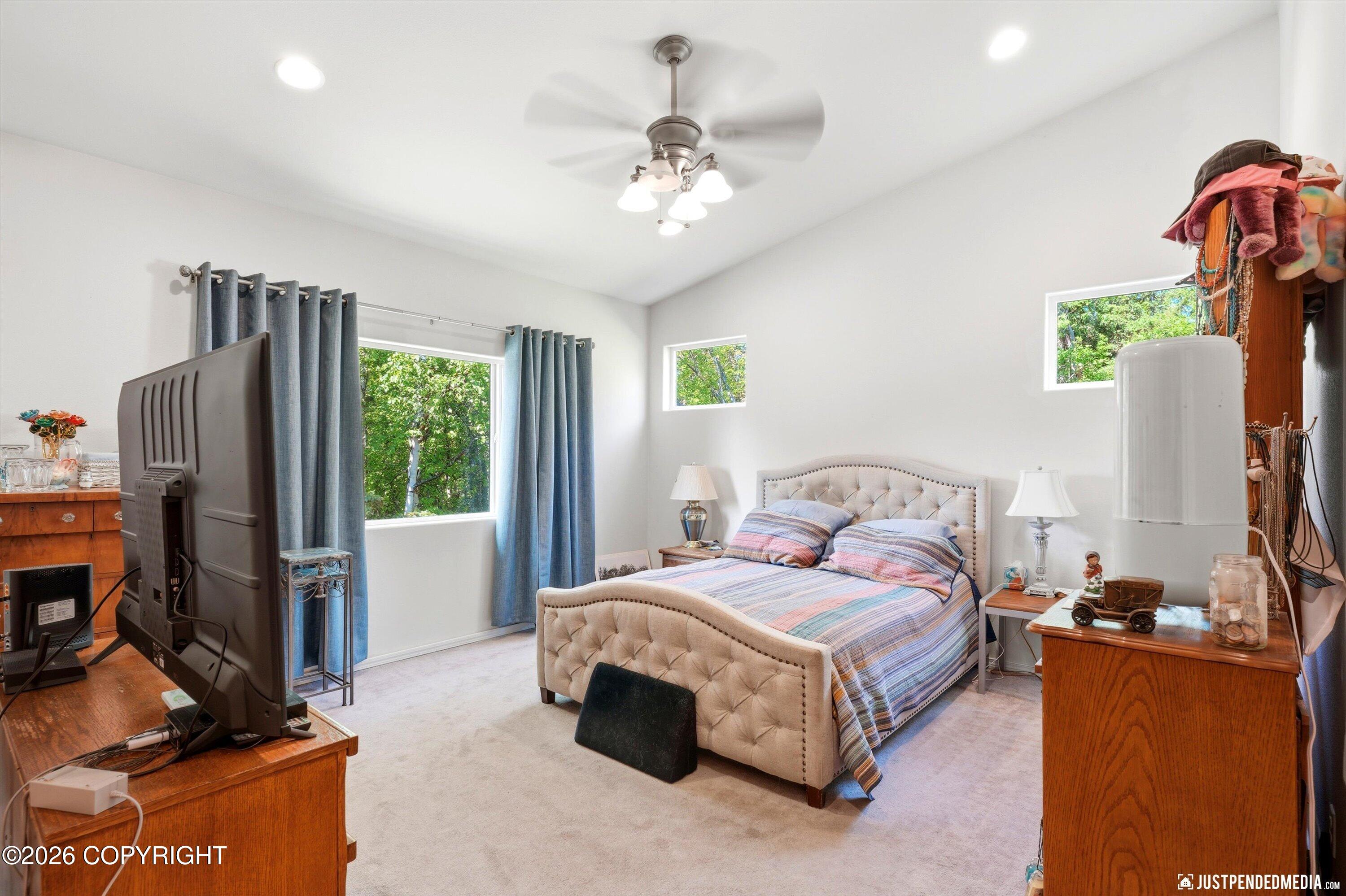 5820 De Armoun Road Property Photo 17