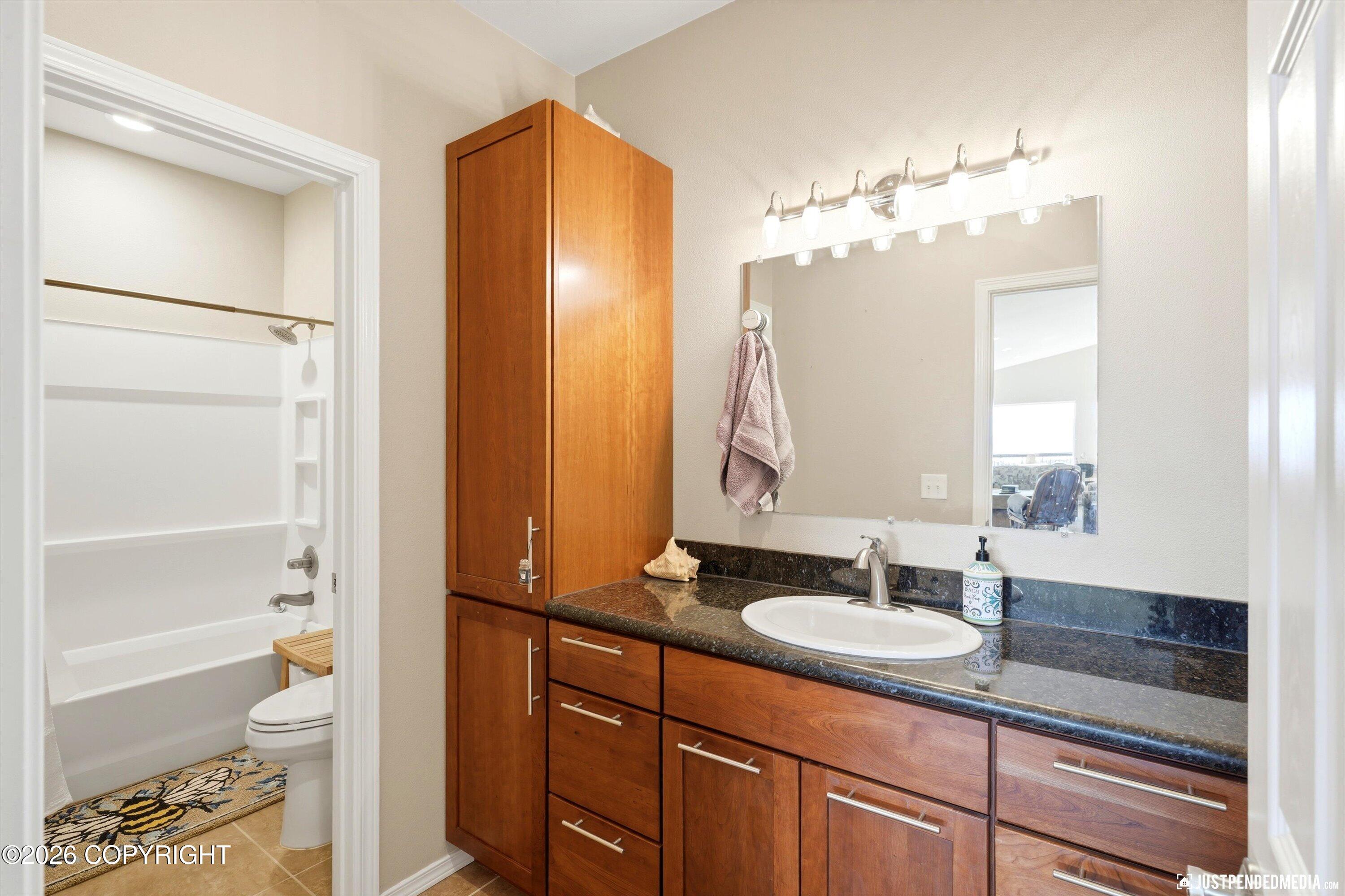 5820 De Armoun Road Property Photo 32