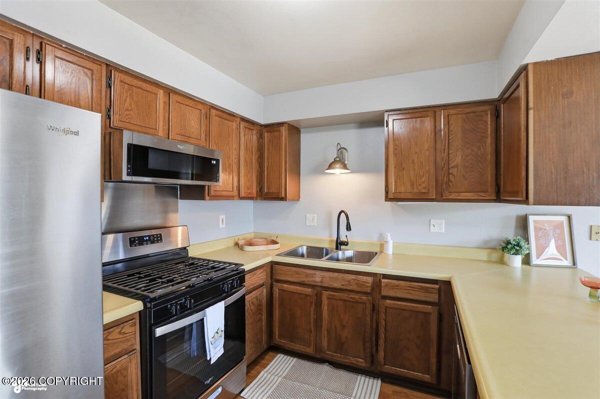 18635 N Lowrie Loop Property Photo 9