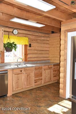 Mp 1319.8 Alaska Highway Property Photo 9