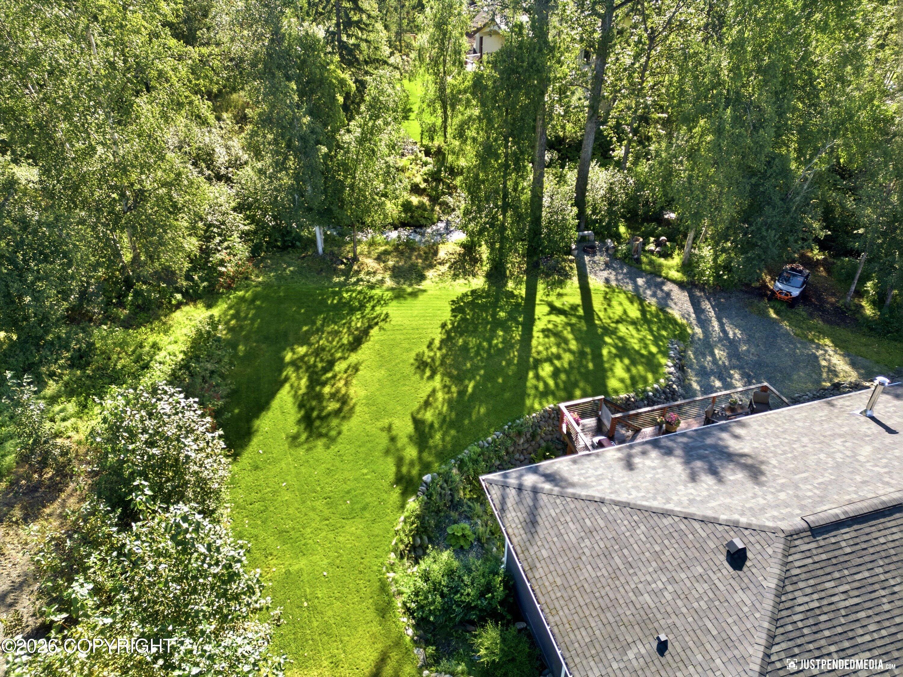 11237 Jessie Mae Circle Property Photo 4