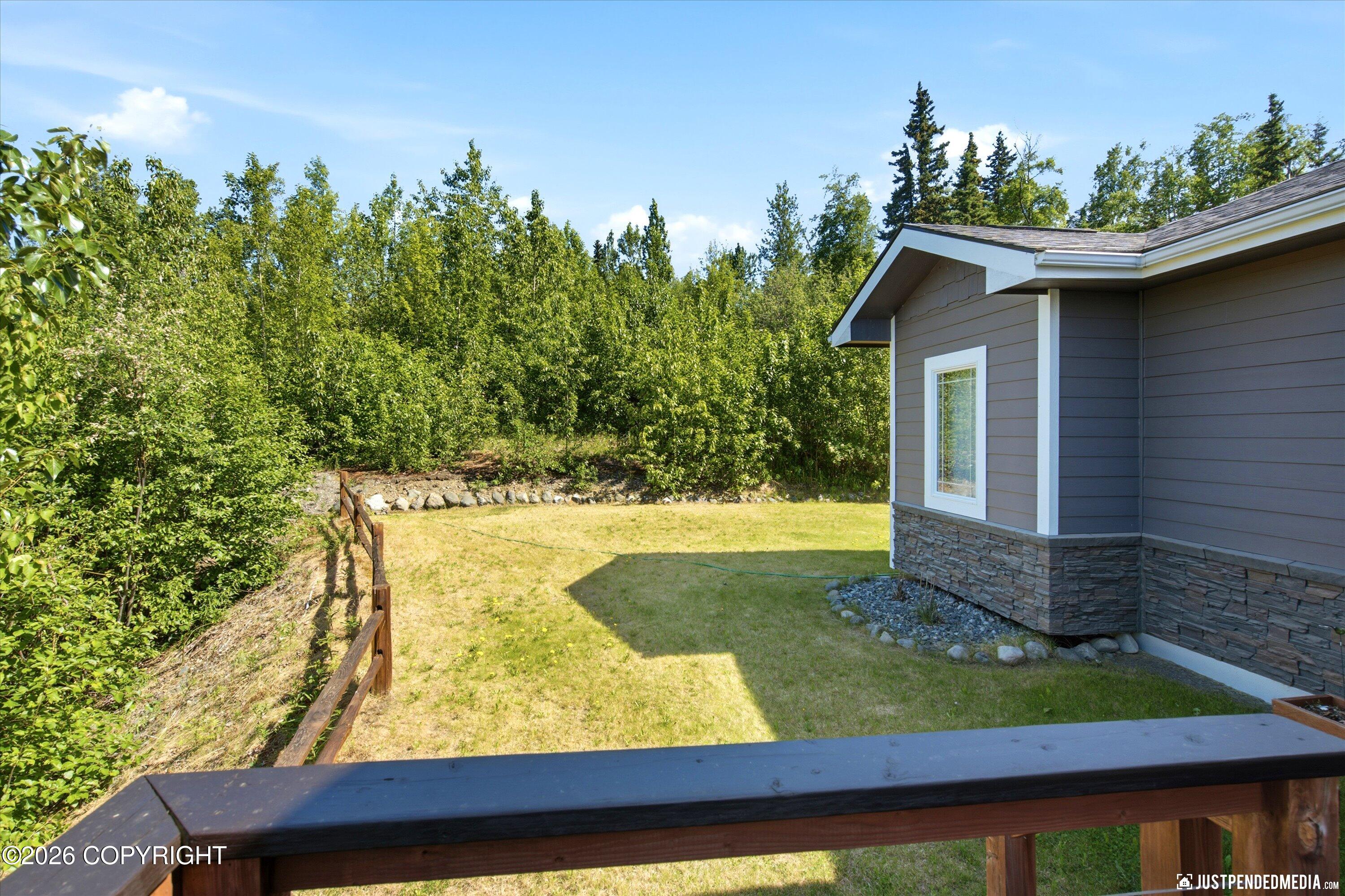 11237 Jessie Mae Circle Property Photo 8