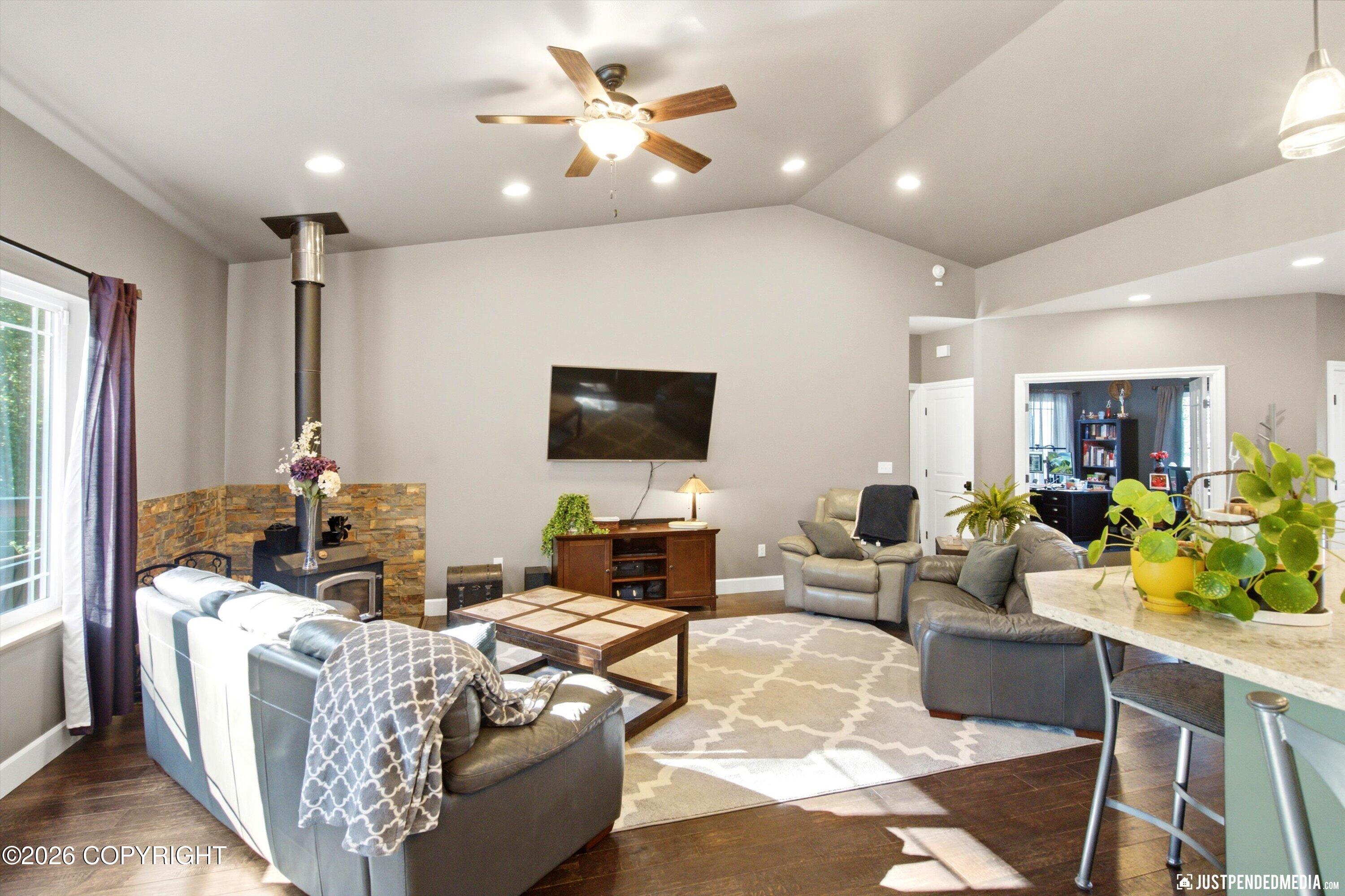 11237 Jessie Mae Circle Property Photo 15