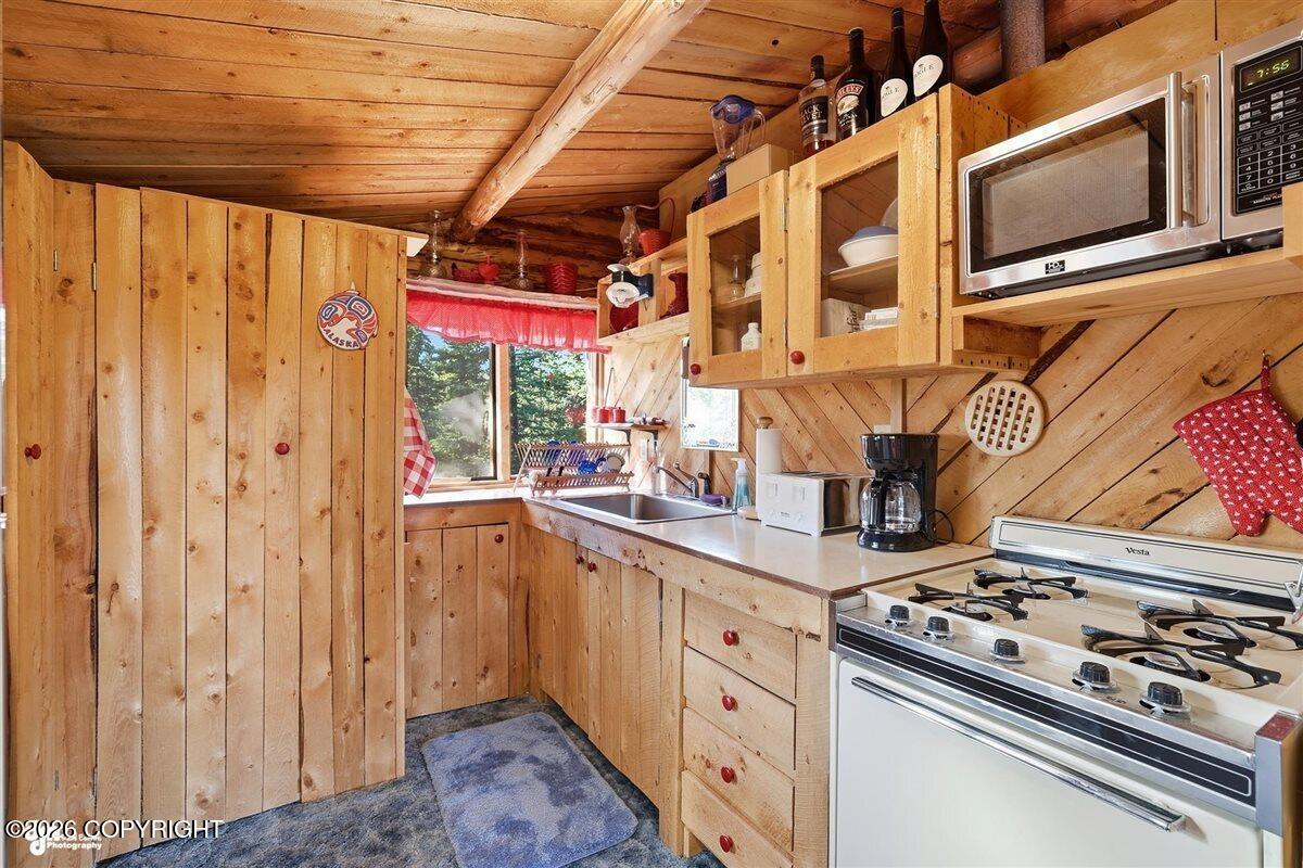 36210 Cottontree Lane Property Photo 17