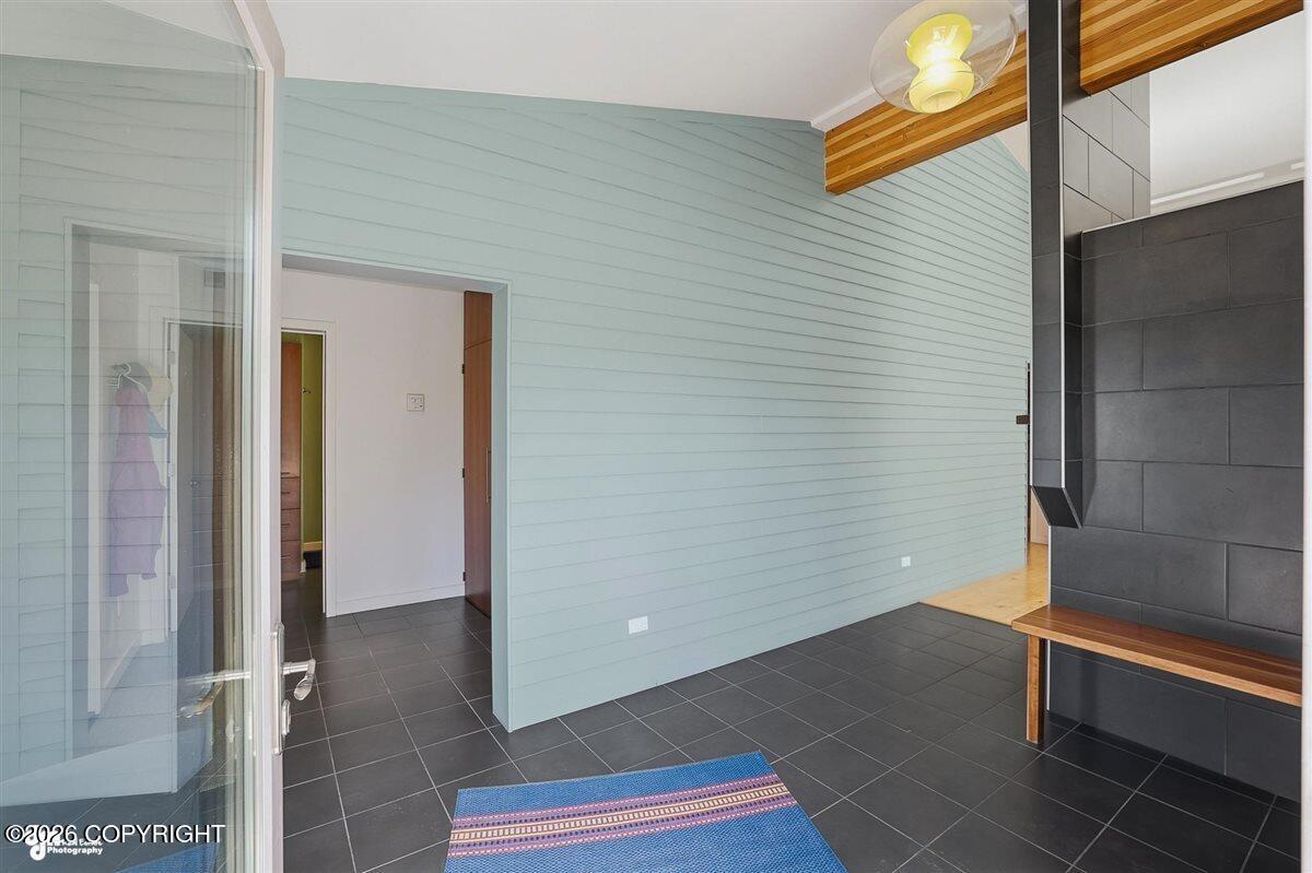 406 Cinderella Street Property Photo 8