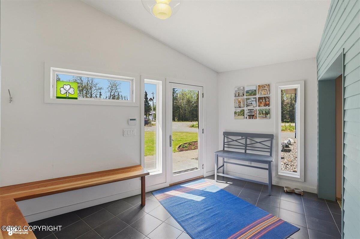 406 Cinderella Street Property Photo 9