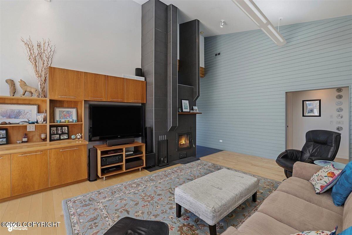406 Cinderella Street Property Photo 13
