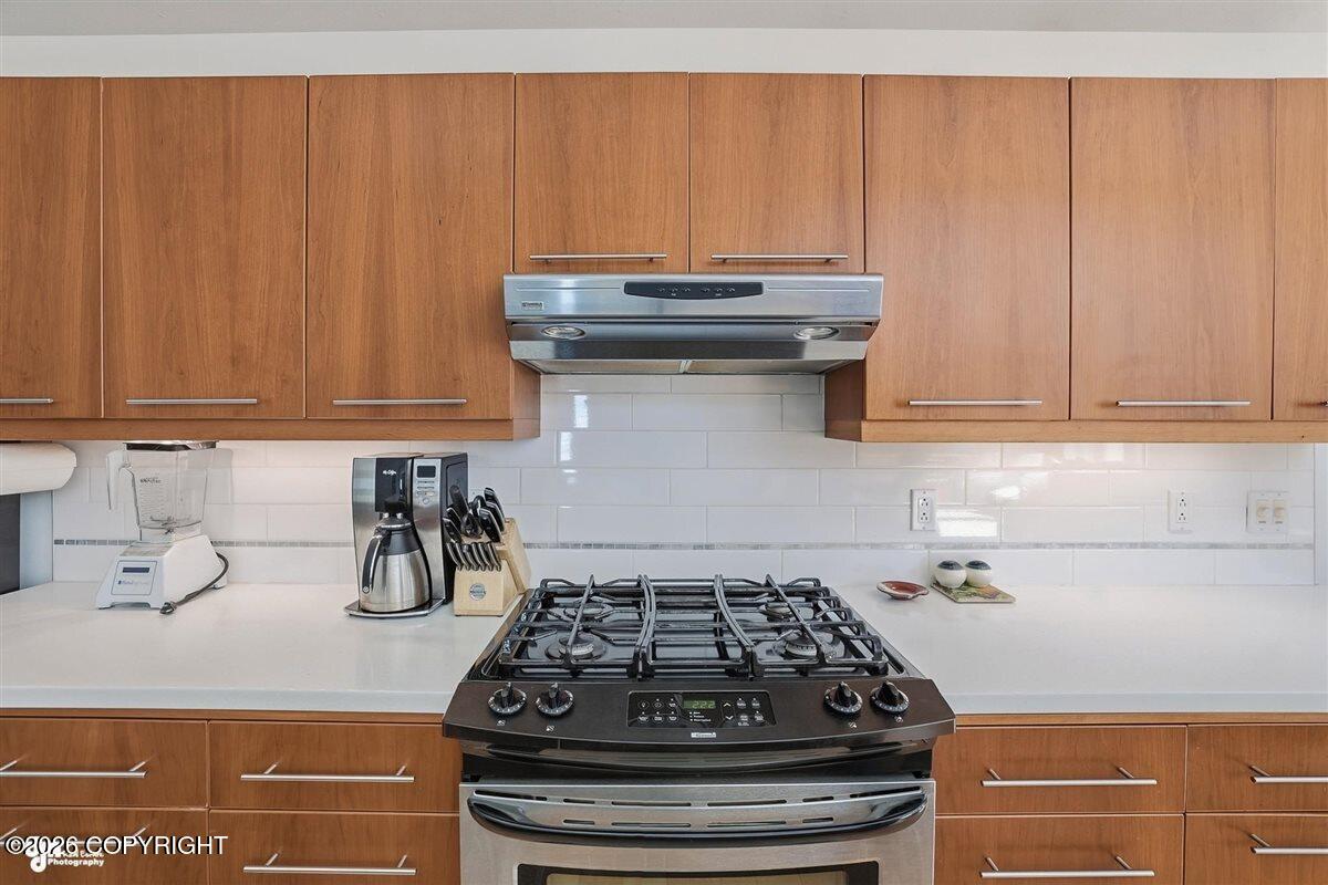 406 Cinderella Street Property Photo 25