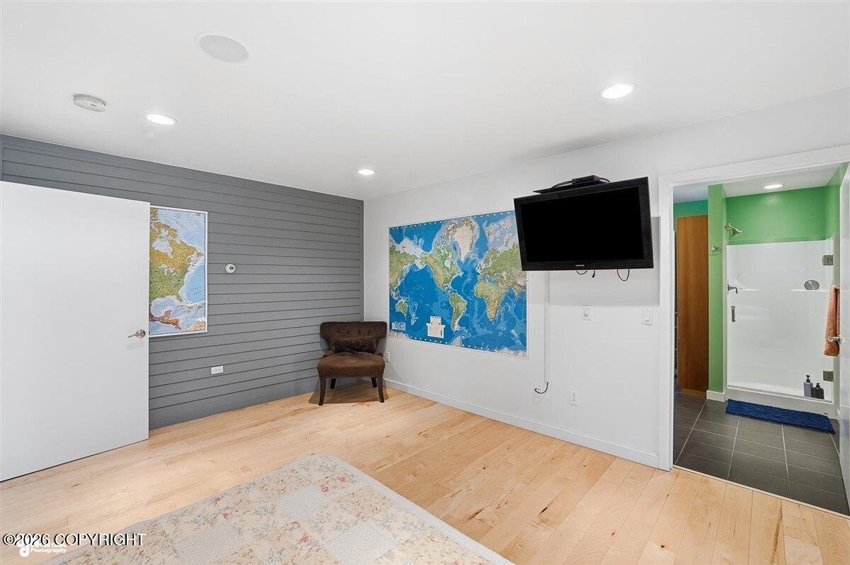 406 Cinderella Street Property Photo 37