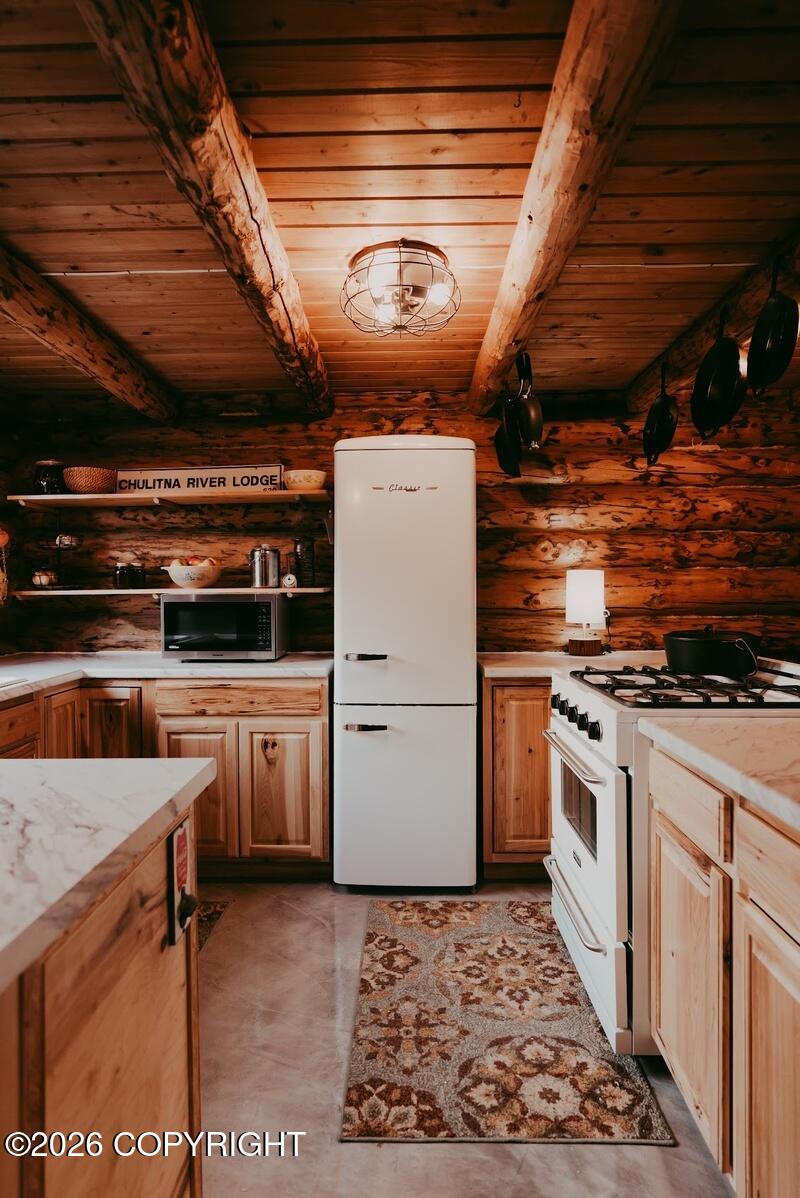 28951 N Parks Highway Property Photo 40