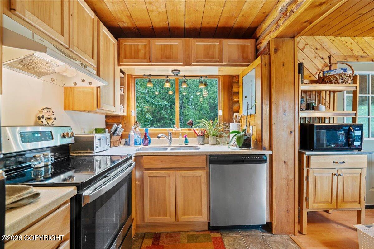 4203 W Sunrise Road Property Photo 14