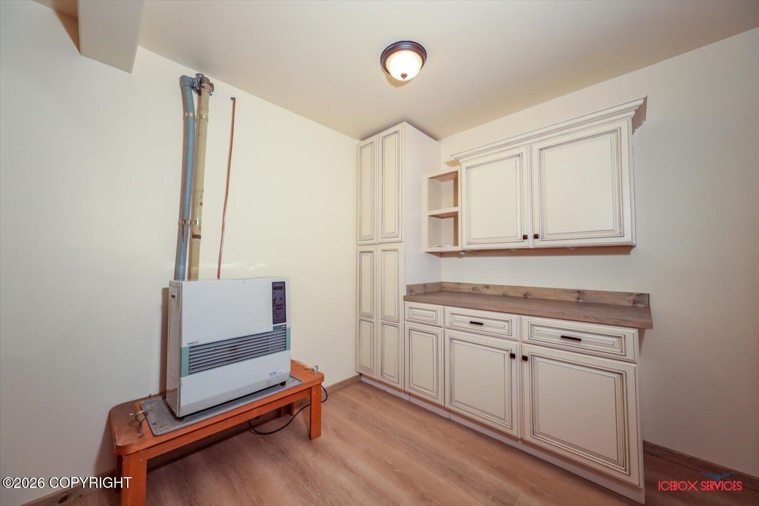 6240 N Sunset Drive Property Photo 16
