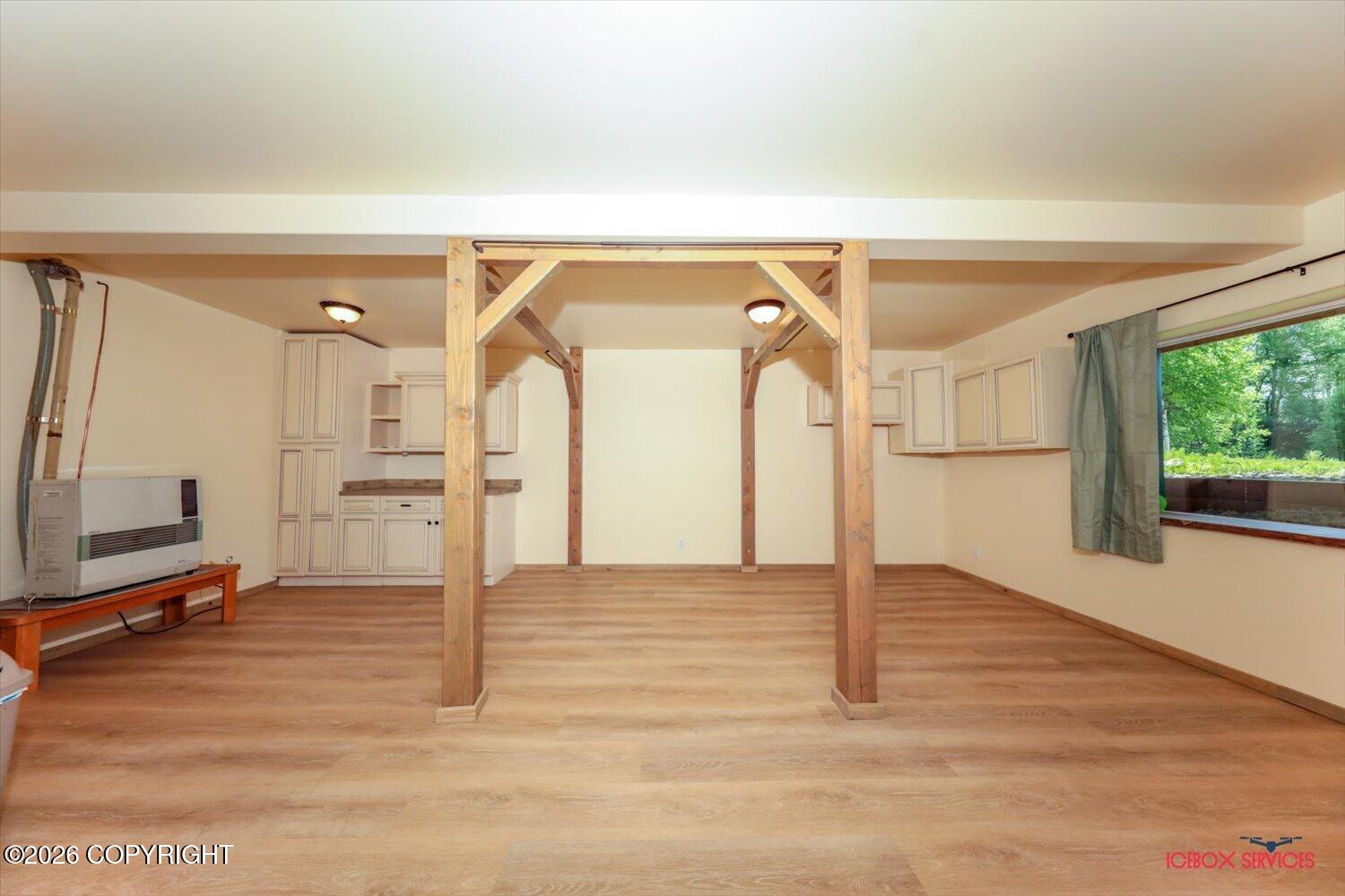 6240 N Sunset Drive Property Photo 18